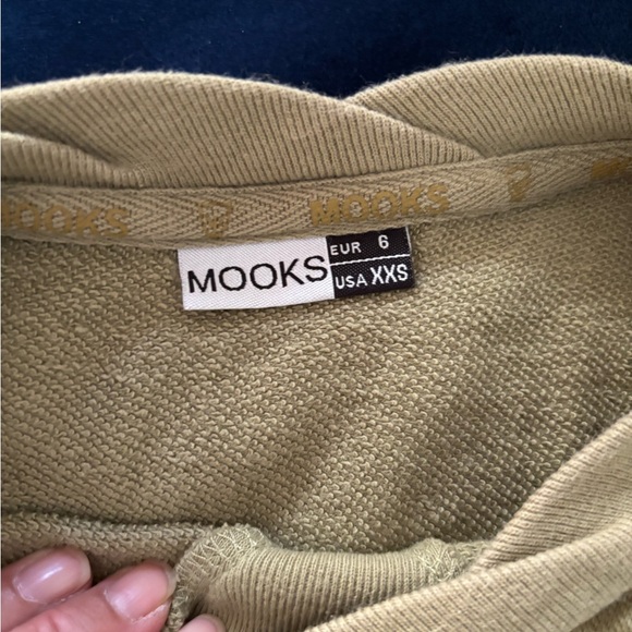 Vintage 90s mooks terry pullover. Green graphic print. - Picture 2 of 2